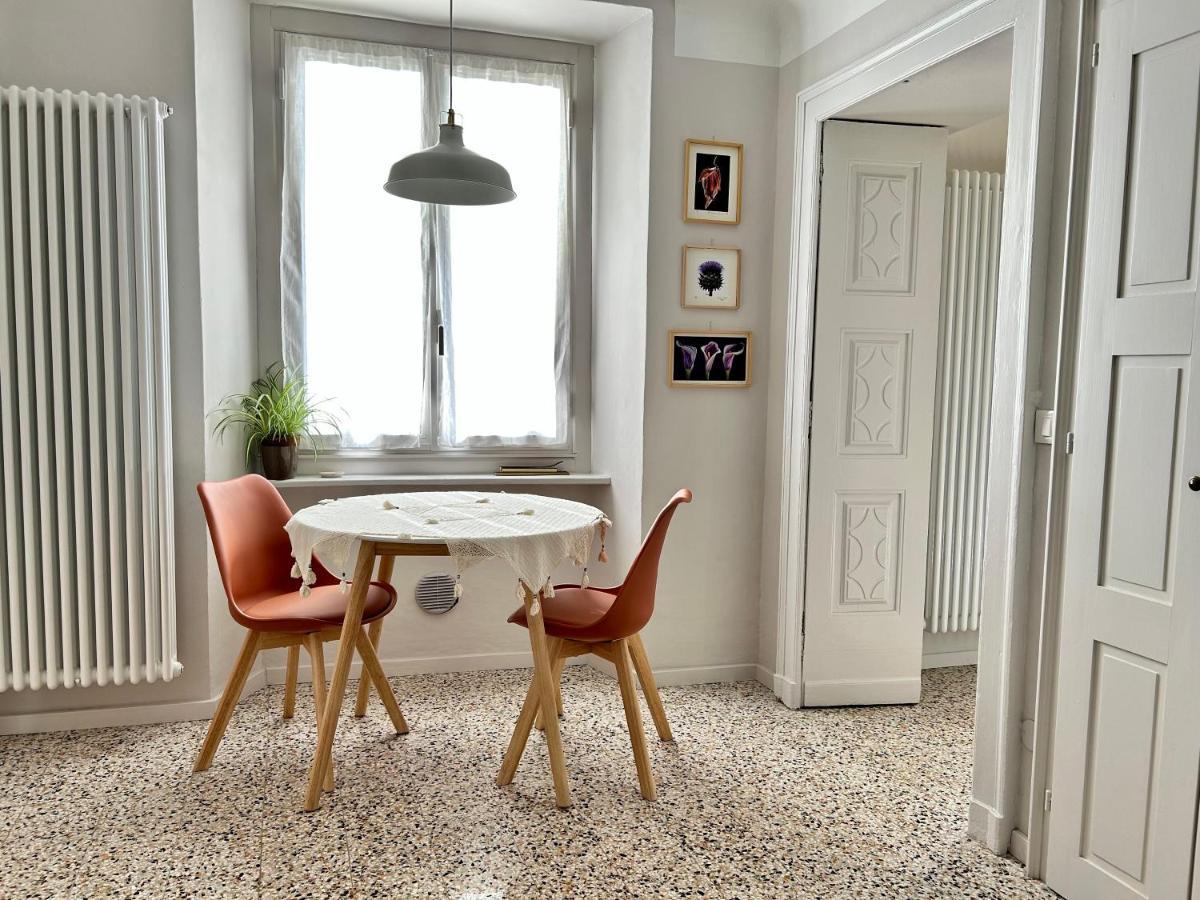 Casa Mafalda Trilocale In Centro Biella Zewnętrze zdjęcie